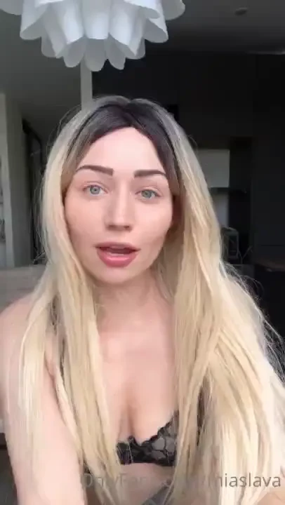 Morning messy hair and then ridding a nice big dildo on a table tip 10 