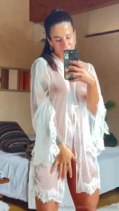 Te apetece venir y nos divertimos juntos te espero en el chat do you