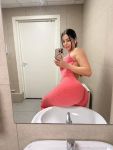 I m changing clothes after a hard workout fitness workout fitgirls