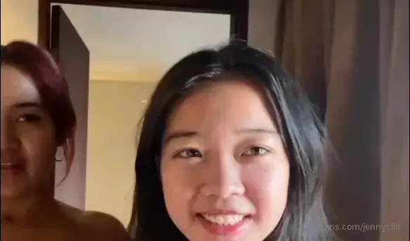 Good afternoon daddies me and ma bestie made a 3some video last night 