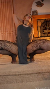 Merry christmas full hot photoset butt feet white toes soles legs part 4