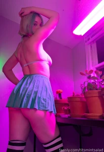 Do you like my booty with this skirt fyp ass pawg blonde skirt part 2