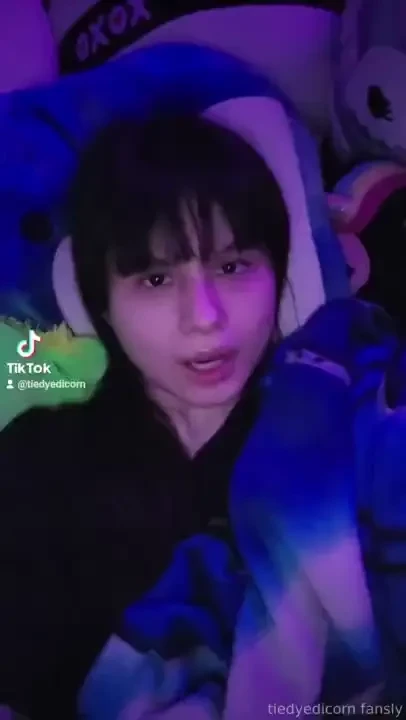 If i asked you to make me some mac amp cheese would you random 