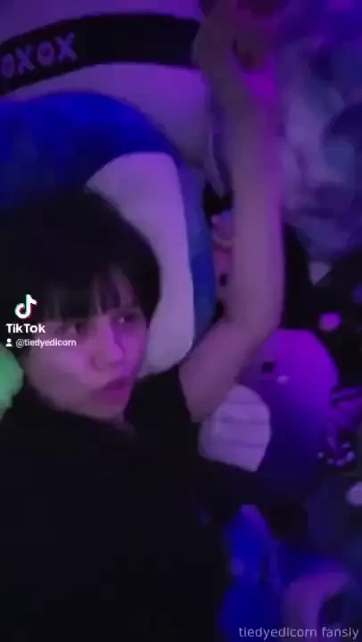 If i asked you to make me some mac amp cheese would you random part 12 