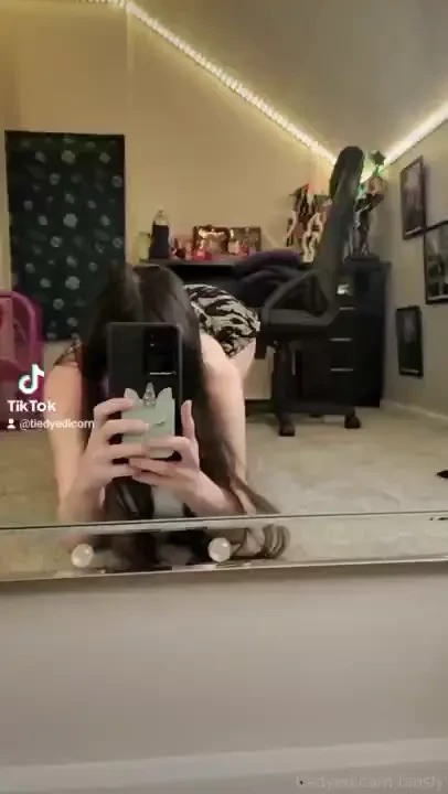 I m legit fucking insane for making so many tiktok vids at once and i 