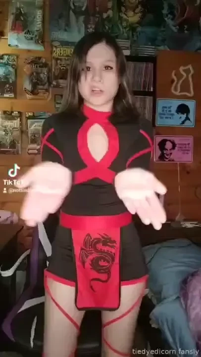 Btw i know people go on tiktok to watch tiktok but a lot of my older 