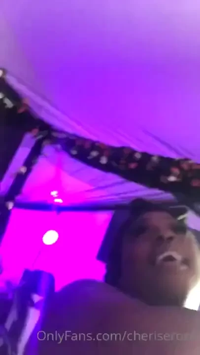 Y all wanna see the full clip 