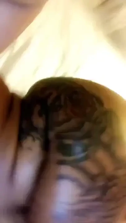 Waiting for u to pound this pussy make sure to check your messages for 