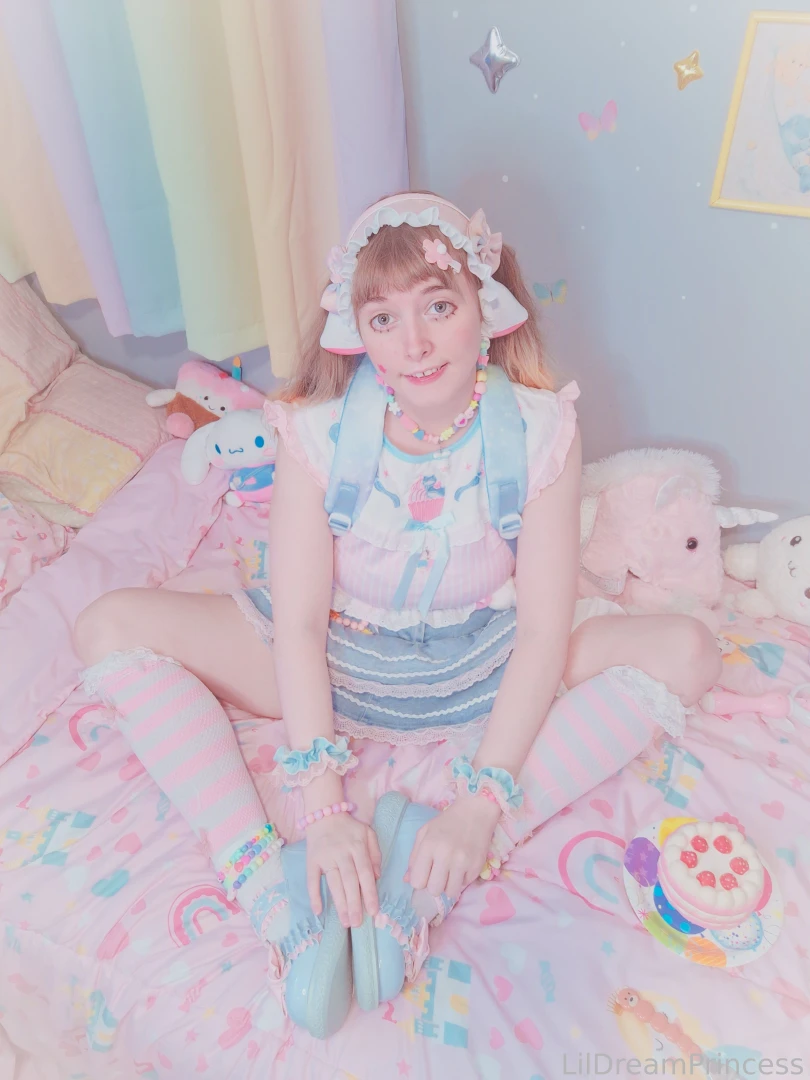 Pretty lil petite persocom pt 2 my tooth infection is finally healing part 2 