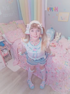 Pretty lil petite persocom pt 1 im thinking of streaming again part 22