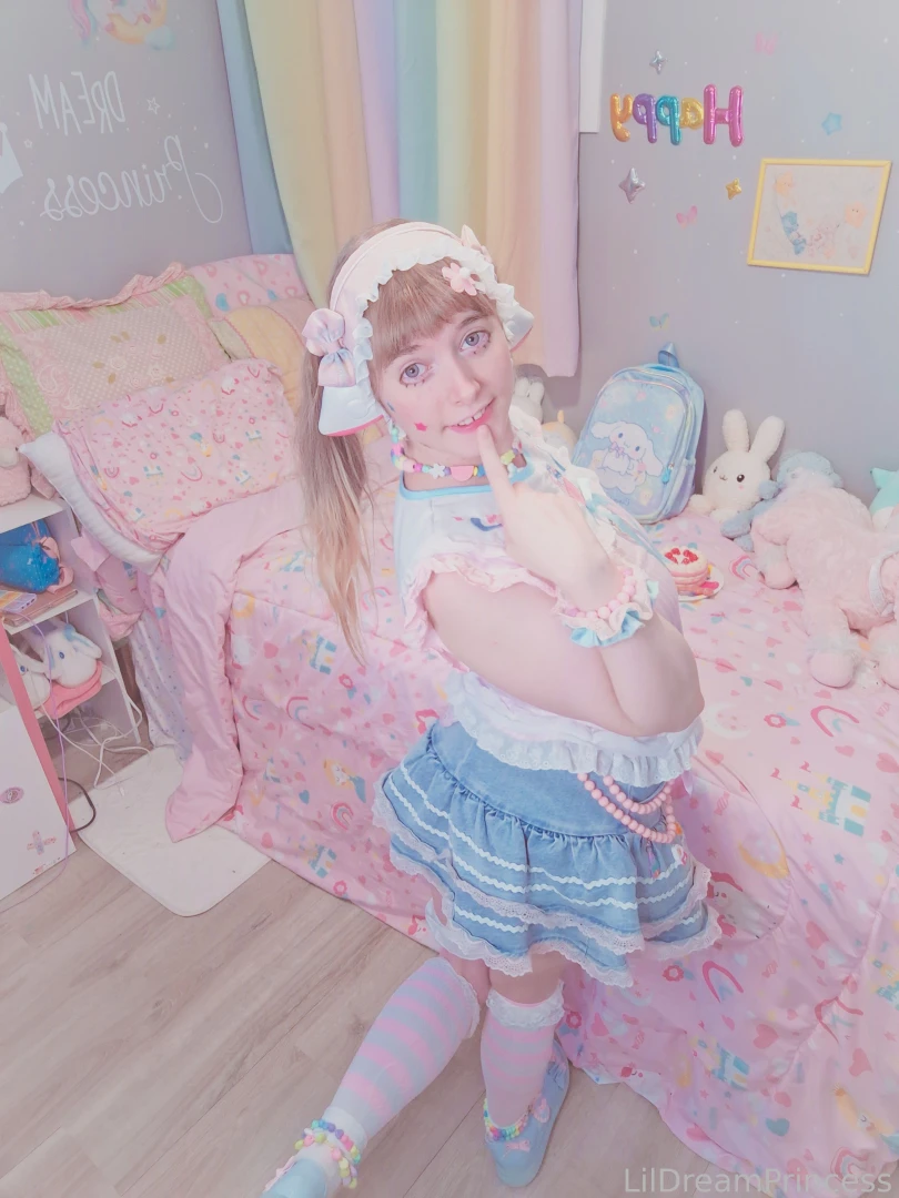 Pretty lil petite persocom pt 1 im thinking of streaming again part 13 