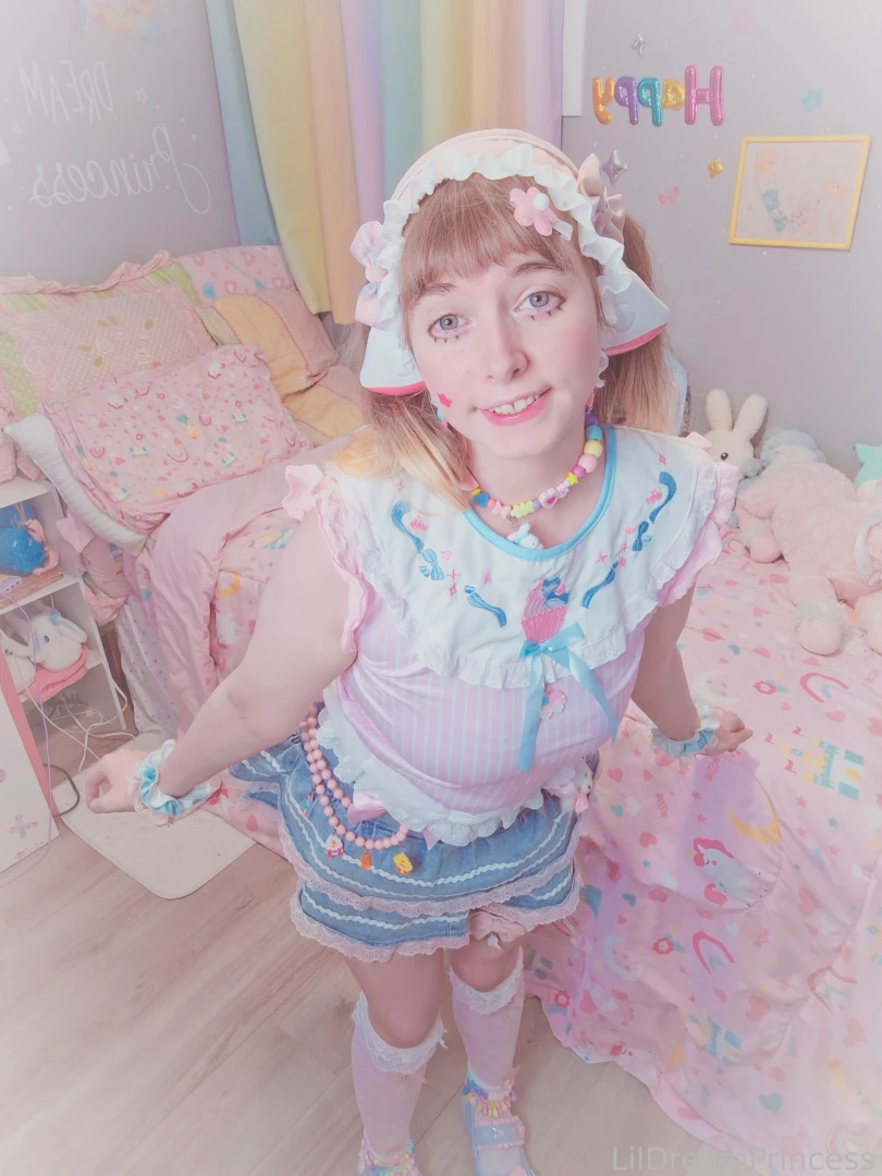 Pretty lil petite persocom pt 1 im thinking of streaming again part 14 