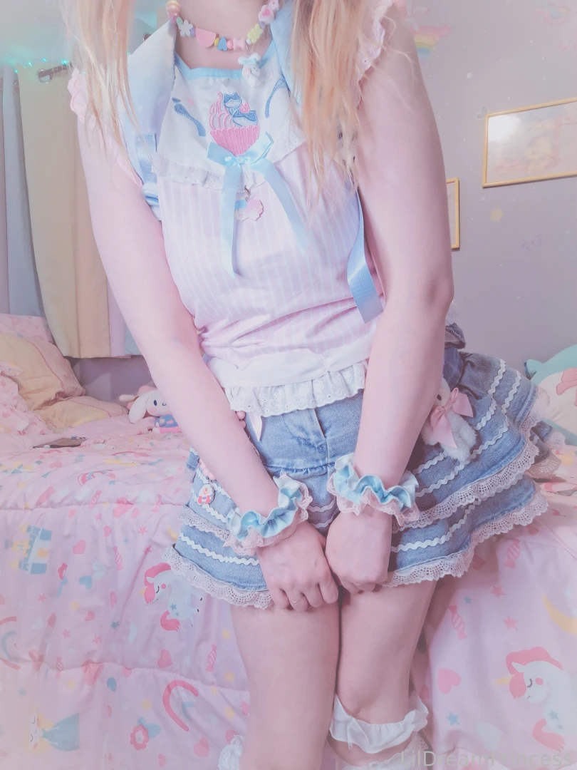 Pretty lil petite persocom pt 3 end recently i got back into vr and part 11 