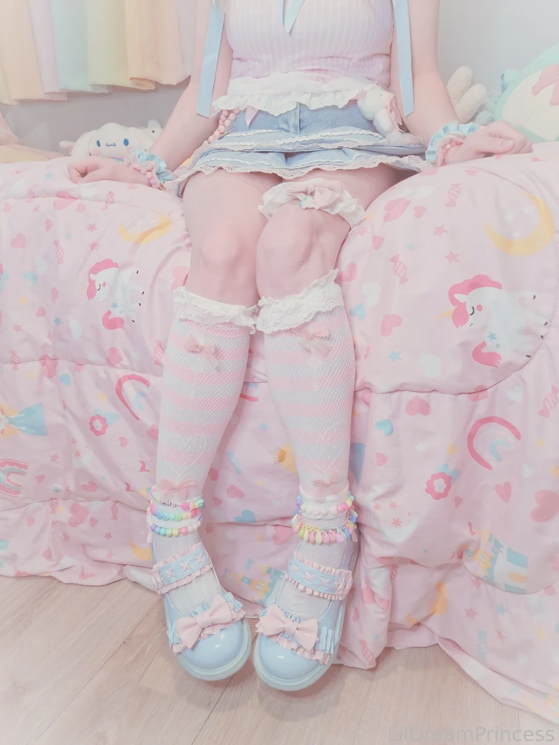 Pretty lil petite persocom pt 3 end recently i got back into vr and part 16 