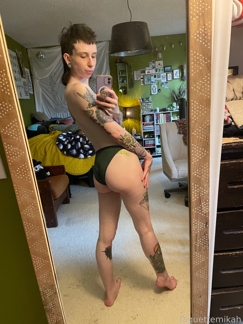 Do you like my bandaid transmasc trans nonbinary transporn 