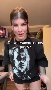 Wanna see my brunette tits sporty fit mommy body pussy panties shaved