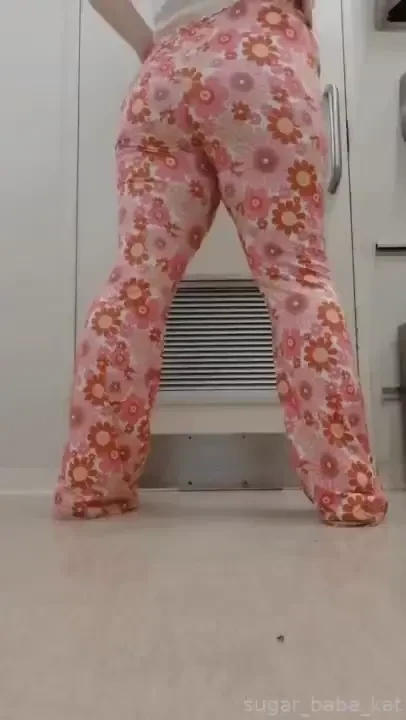 Luckily no one walked into the bathroom while i was doing this fyp 