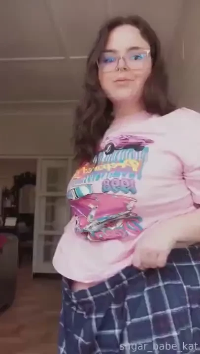 This booty deserves a spank part 1 