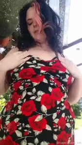 Just a little strip tease should i do a full one