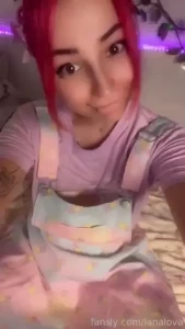 Today i wear my favorite cute outfit in my live lt 3 please rate it