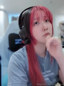 Omg fanime is this weekend in few daysss i can t believe it i am still