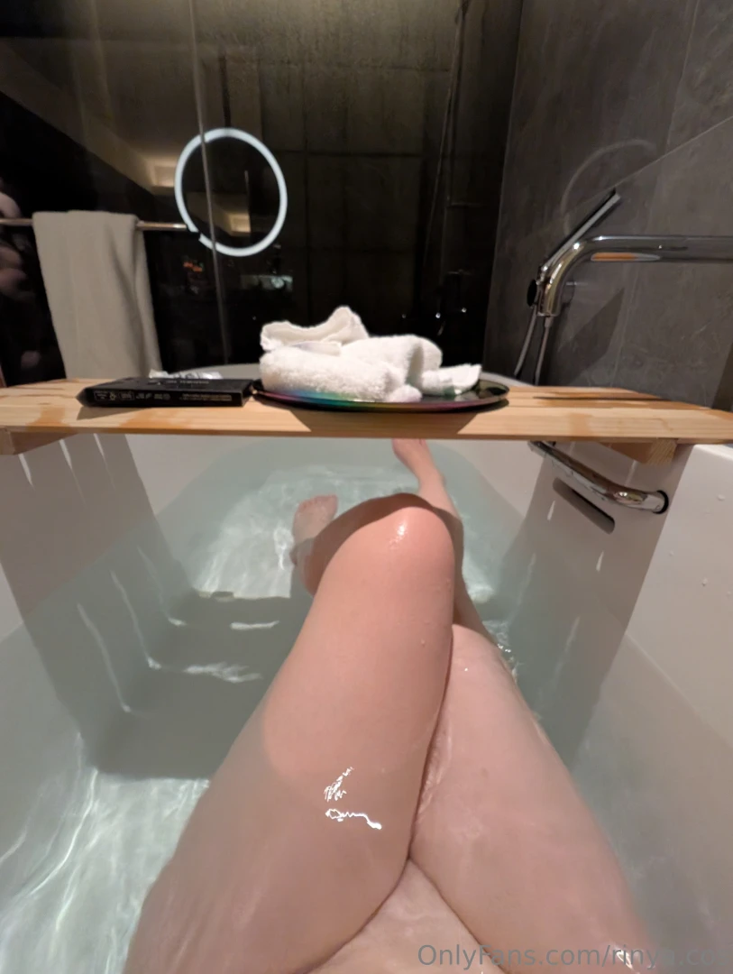 I love the hotel i stayed in japan such a fancy bath can t believe i 