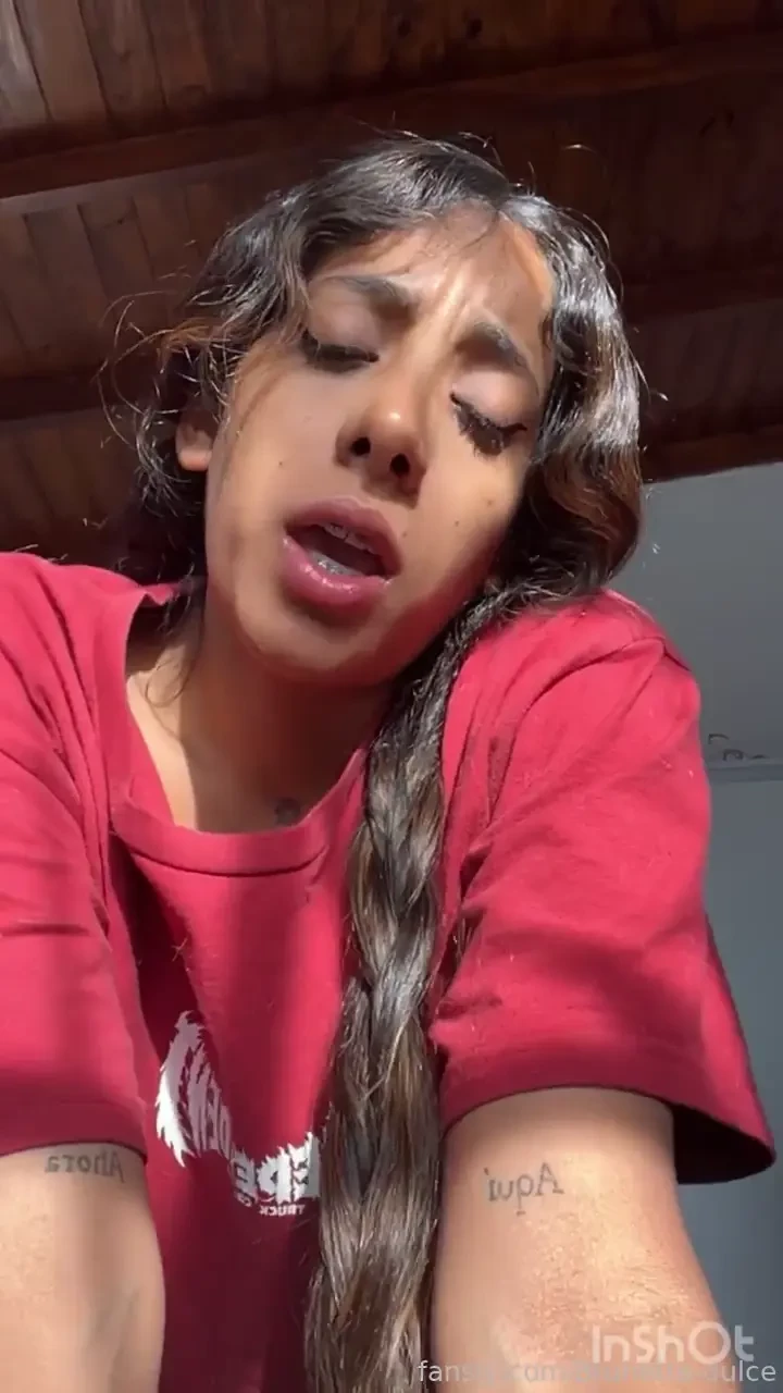 Today i took the opportunity to record my juicy farts because i was 