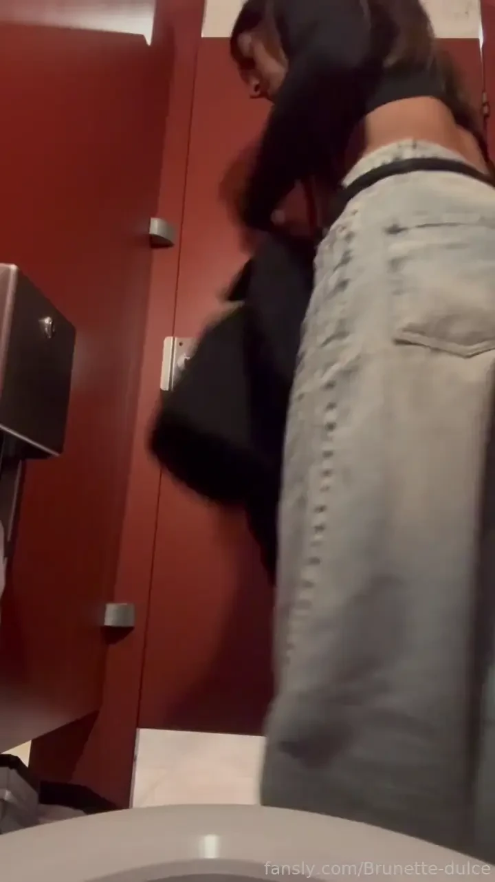 Do you like to pick on girls while going to the bathroom you re a 