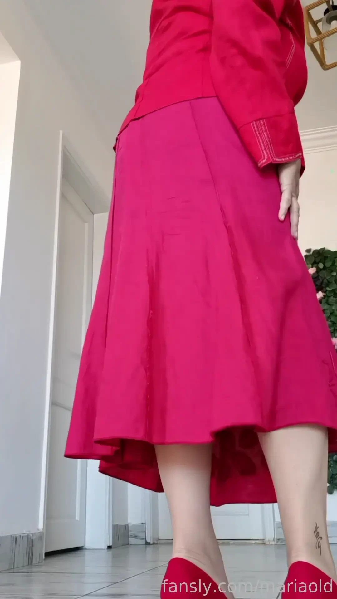 Pov busty giantess granny play with tiny step-grandson giant giantess 