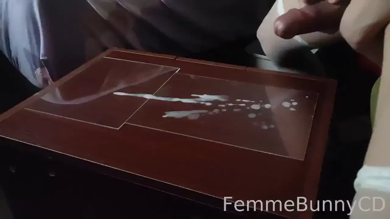 Video - extra doing solo cumshots setting up a small place in my room 