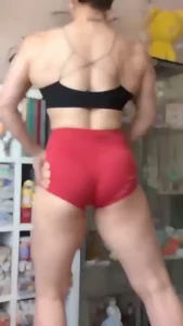 My back looking beefy as hell flex back muscles