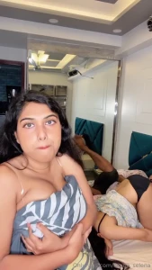 Bebo gave a deep lick to sanna