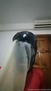 Short post with my new latex catsuit made by me still needs some