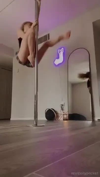 Give me all your money honey 