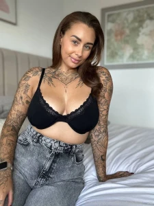 Message me i want to make you cum fyp milf