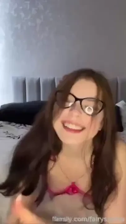 Anyone tempted to join me in bed claim your gift code below https fans 