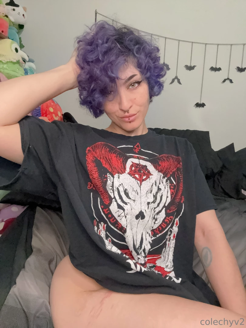 Some more casual comfies for yall to enjoy i m going through each of 