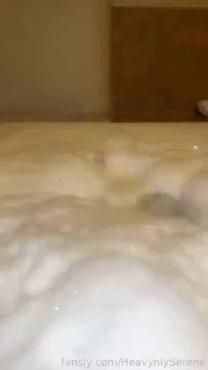 Goodmorning - tub fun 