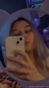 Heeey what kind of songs do u like i guess im just a music love