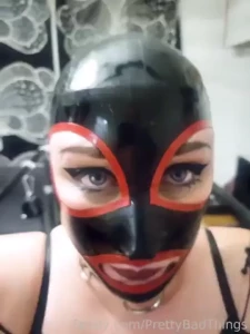 Throwback behind the scenes material btw this whole session has been