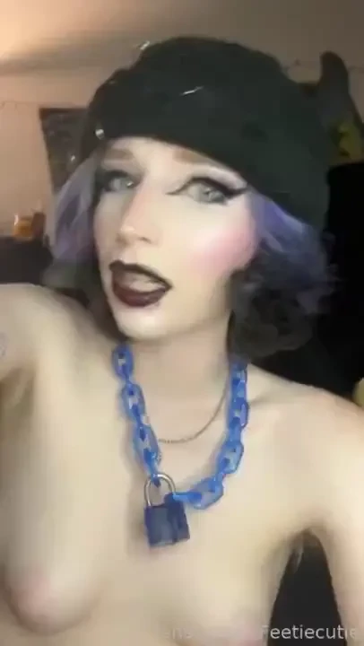 Since i shaved my beautiful bush away i obviously needed to show off 