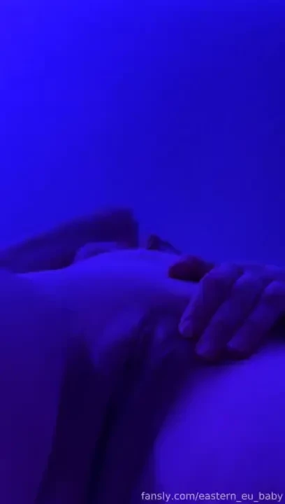 Sweet dreams i hope you dream about me tonight 