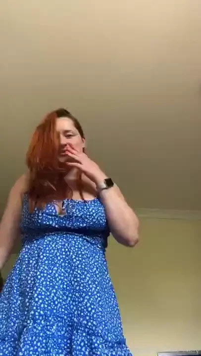 Should i sit or hover fyp redhead curvy milf 