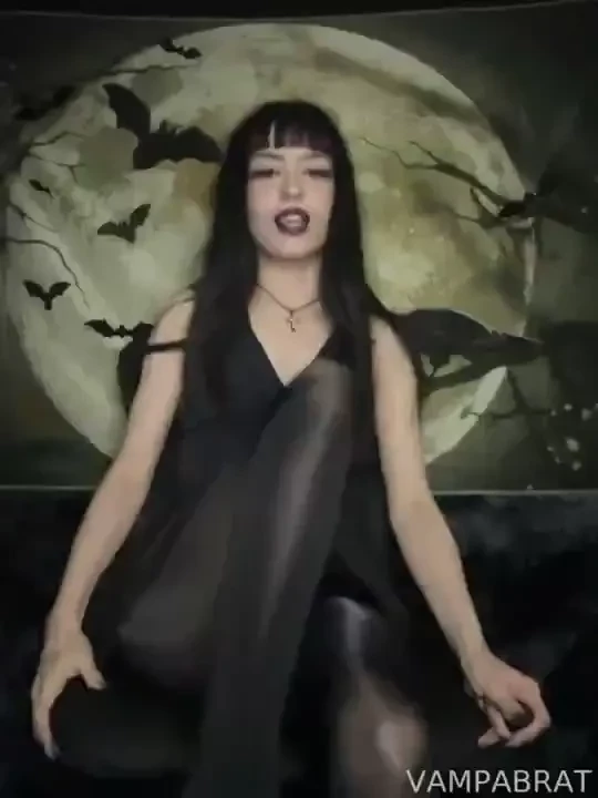 Poppers and alcoh l make my sexy soft shiny layered nylons look even 