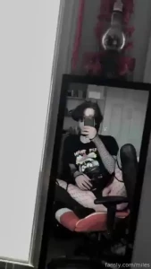 Kinda hungry for a dick inside me wish i had a fan here to ride and