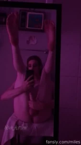 Needing someone too gape my ass make my legs give out possibly squirt