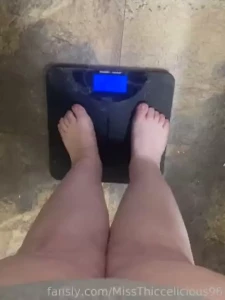 My weight fluctuates for multiple reasons but mats weigh in my was 325