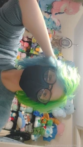 Guess what i did i dyed my hair hehe the purple is gone now and the