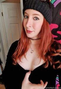 A few classy shots and a few slightly less classy just a bonus glam part 7