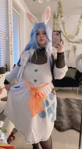 Pekomama in kitchen part 3